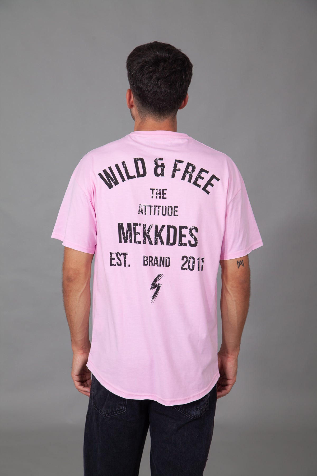 Camiseta rosa chico clearance