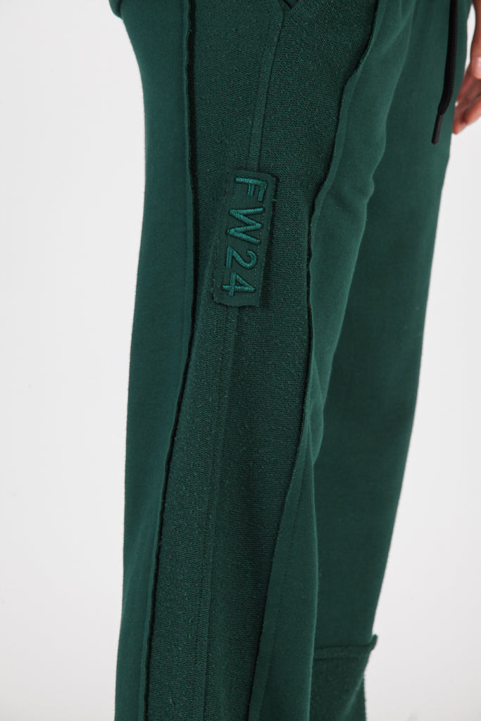 Jogger cortes desiguales & revés felpa · VERDE ·