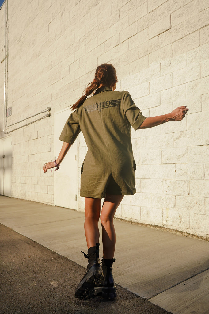 Mono corto Lino CALIFORNIA · KHAKI ·