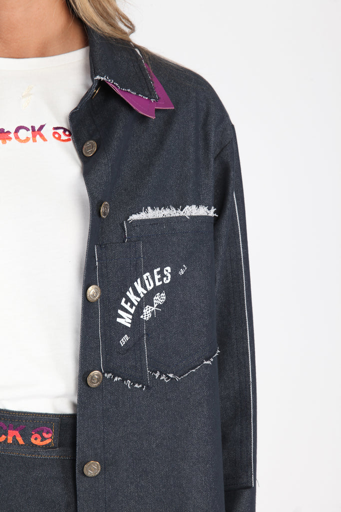 Sobrecamisa larga denim parches. Exclusivo online
