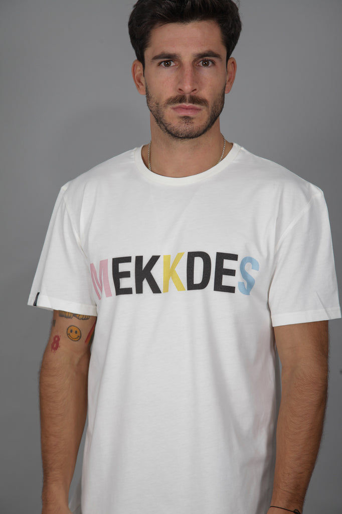 Camiseta HE bajo redondeado LOGO colores · CRUDO ·