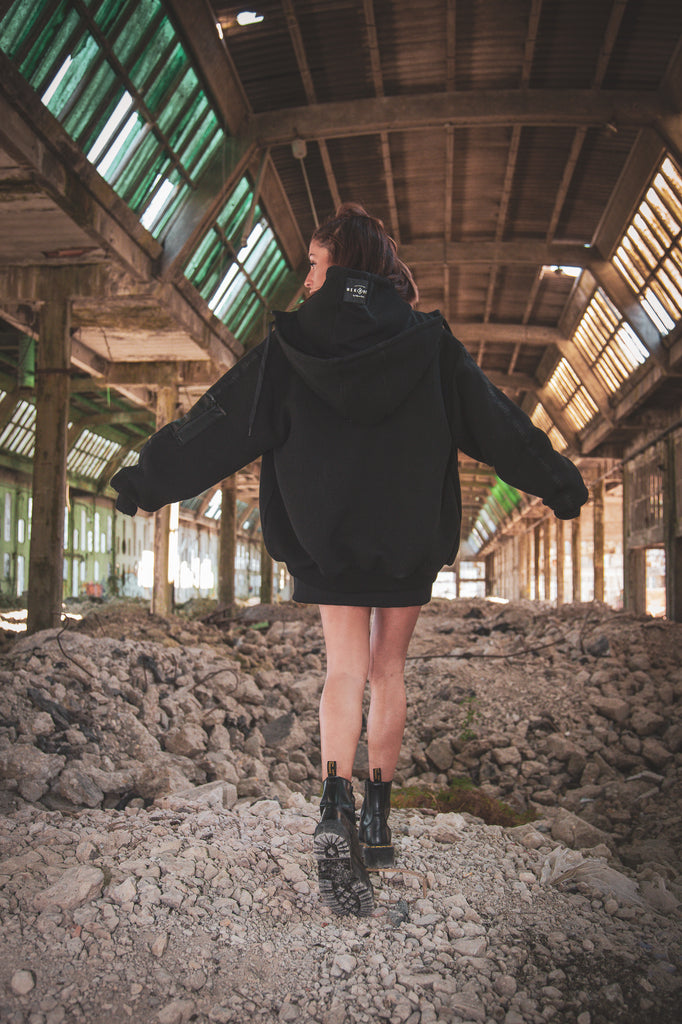 Bomber Black Label · LOS ANGELES
