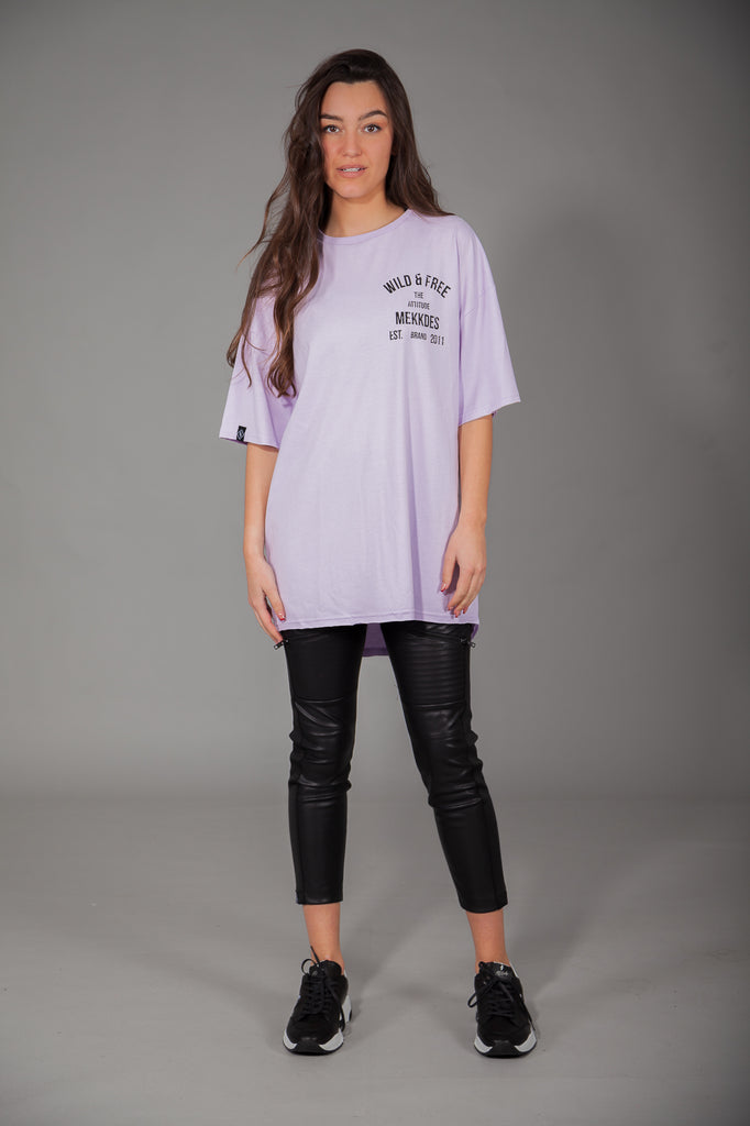 Camiseta HE WILD & FREE lila
