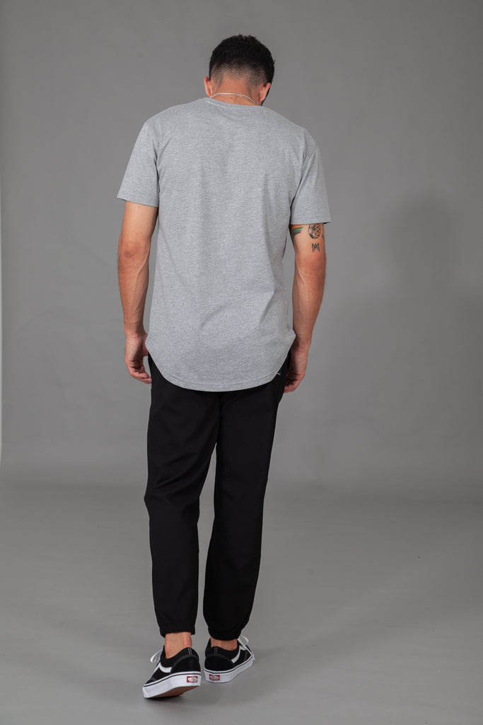 Pantalón HE chino estilo jogger NEGRO