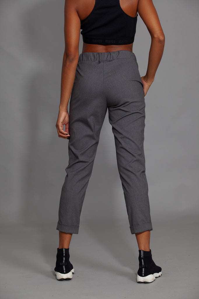 Pantalón traje · GRIS ·