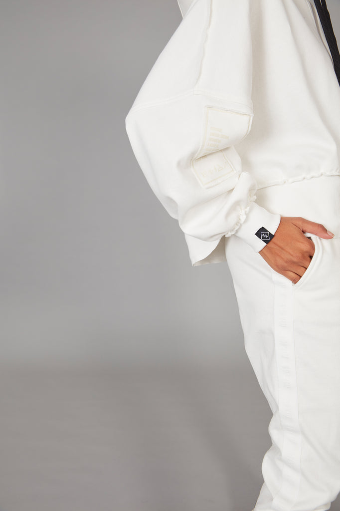 Jogger puño ancho MKDS crudo