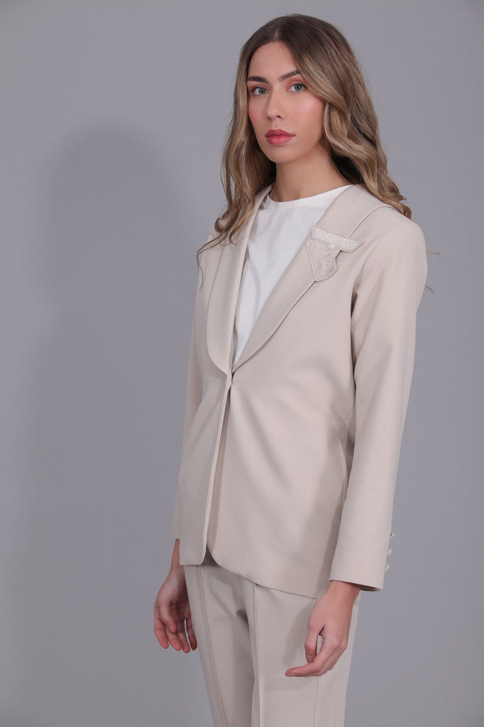 Blazer cuello Esmoquin CALIFORNIA · ARENA ·