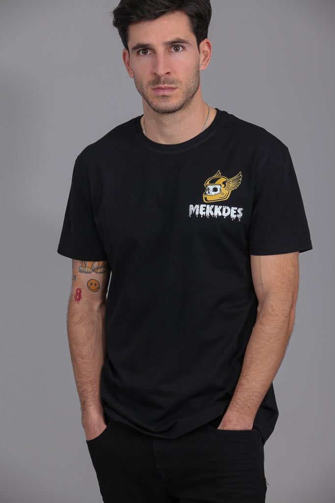 Camiseta HE "WINGED HELMET " · NEGRO & AMARILLO ·