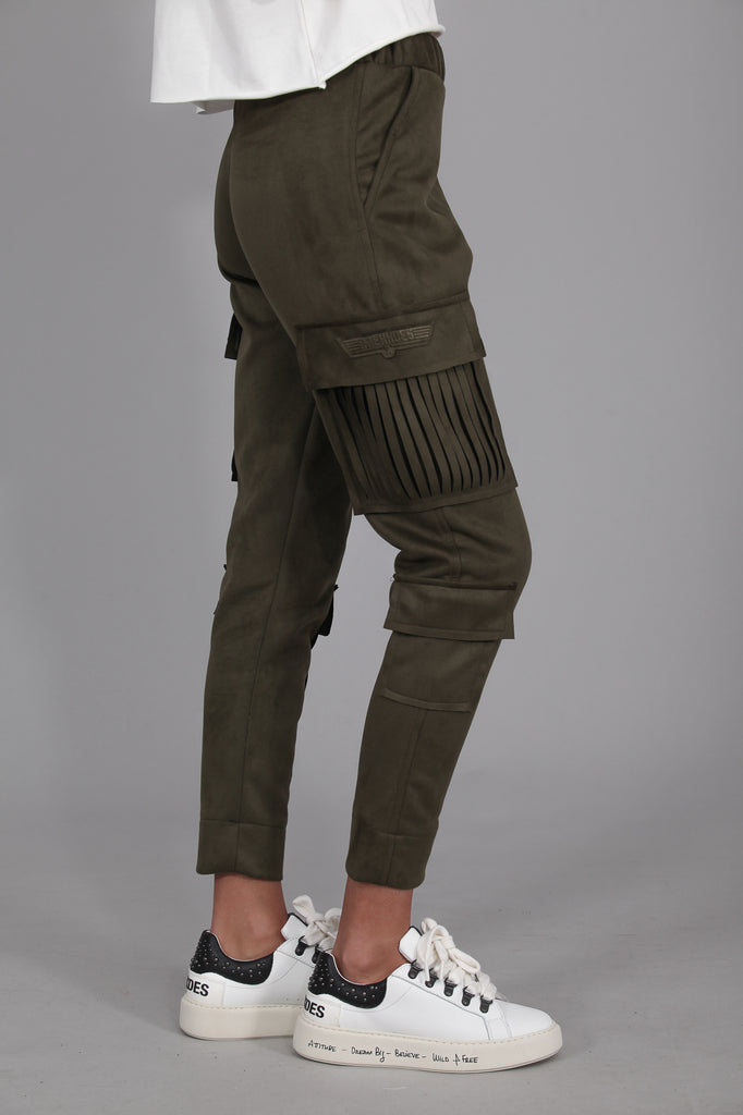 Pantalón cargo bolsillos · Ante Khaki ·